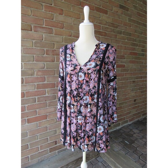 Altar'd State Floral Black Pink Babydoll Boho Mini Dress Bell Sleeve Size XS - Picture 7 of 15